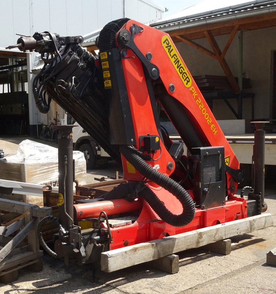 PALFINGER PK 22002-EH D crane - remote control, extra functions, Ladekran, Kran, - Loader crane: picture 4 PALFINGER PK 22002-EH D crane - remote control, extra functions, Ladekran, Kran, - Loader crane: picture 4