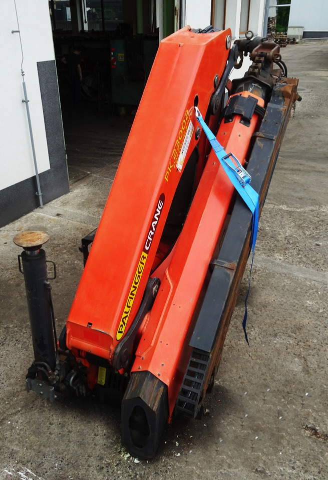PALFINGER PK 23002 D crane, remote control, extra functions, Ladekran, Kran, gru - Loader crane: picture 2 PALFINGER PK 23002 D crane, remote control, extra functions, Ladekran, Kran, gru - Loader crane: picture 2