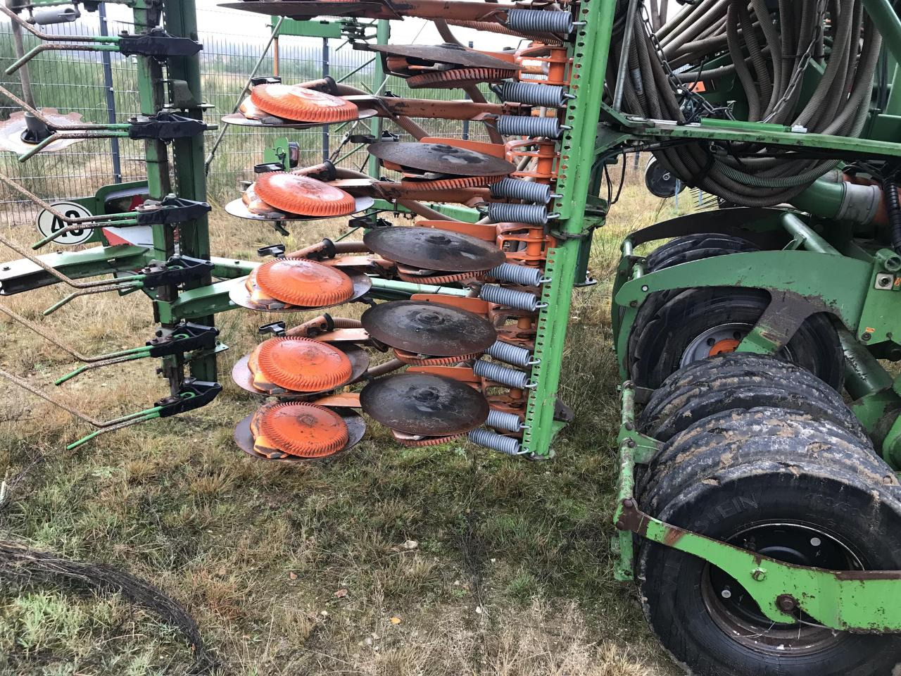 Amazone Cirrus 6001 Special - Seed drill: picture 5 Amazone Cirrus 6001 Special - Seed drill: picture 5