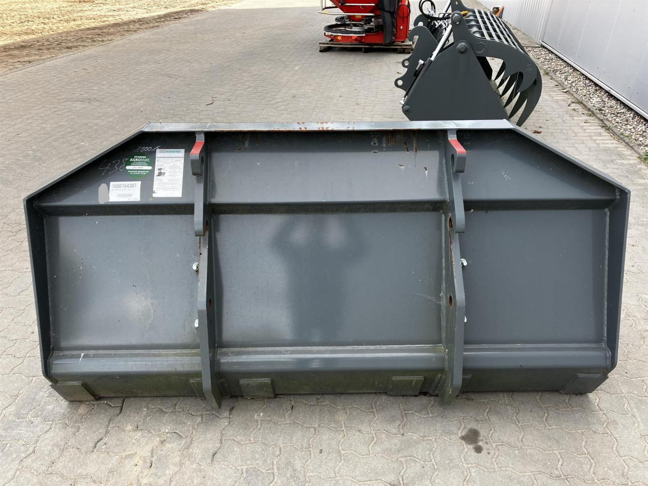 Kramer 2150 mm - Bucket: picture 4 Kramer 2150 mm - Bucket: picture 4