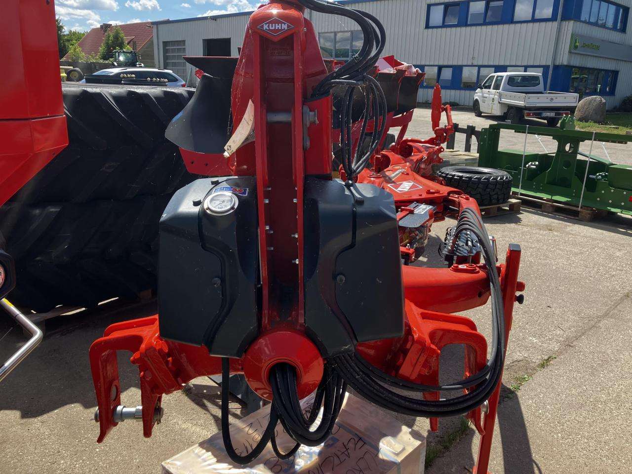 Kuhn Vari-Master L5E - Plow: picture 4 Kuhn Vari-Master L5E - Plow: picture 4
