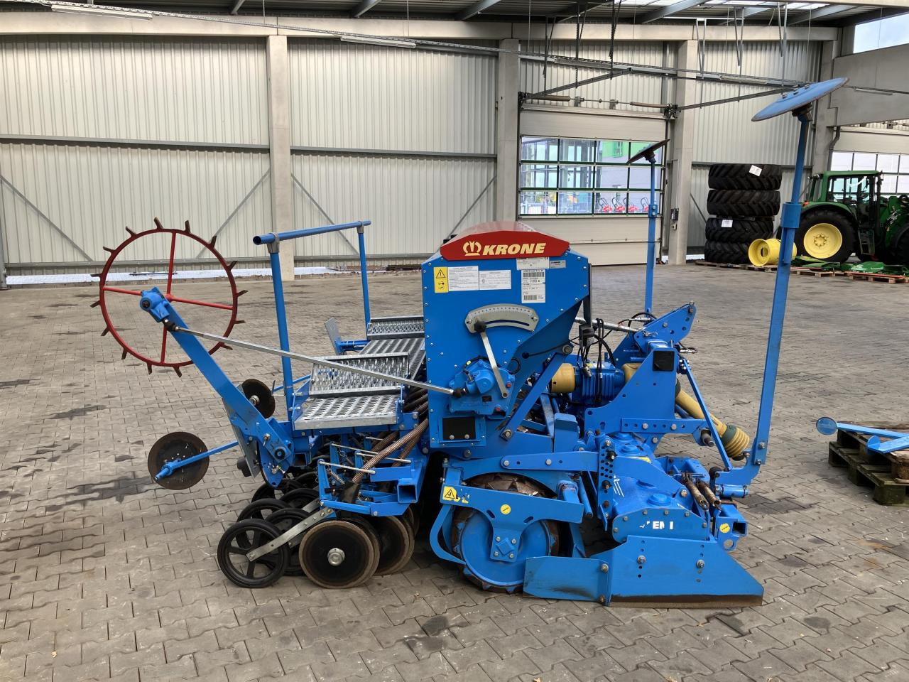 Lemken Saphir 7-300 DS 125 - Seed drill: picture 3 Lemken Saphir 7-300 DS 125 - Seed drill: picture 3