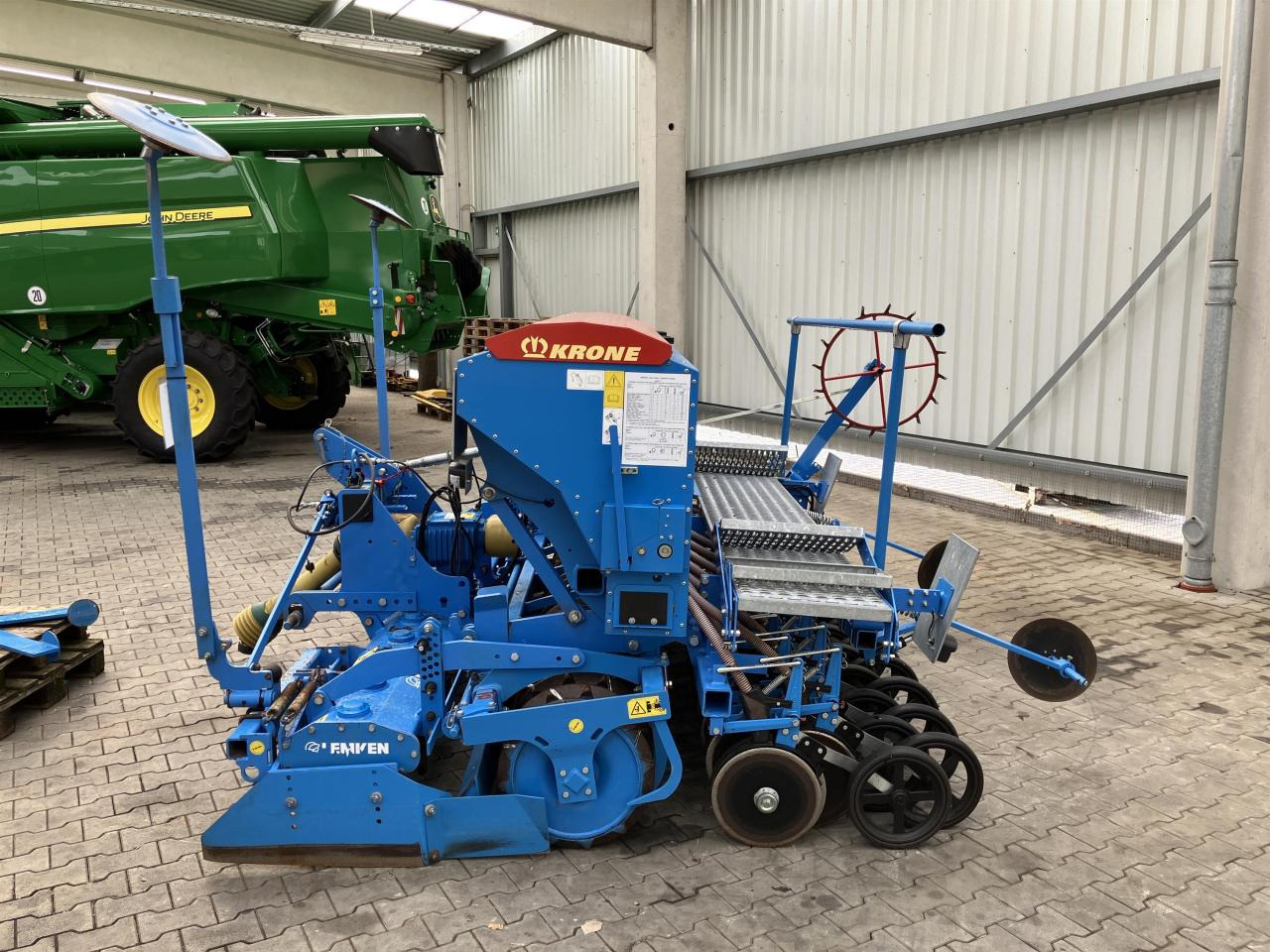Lemken Saphir 7-300 DS 125 - Seed drill: picture 5 Lemken Saphir 7-300 DS 125 - Seed drill: picture 5