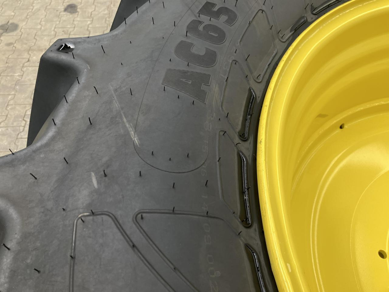 Mitas 600/65R38 - Tire for Agricultural machinery: picture 4 Mitas 600/65R38 - Tire for Agricultural machinery: picture 4