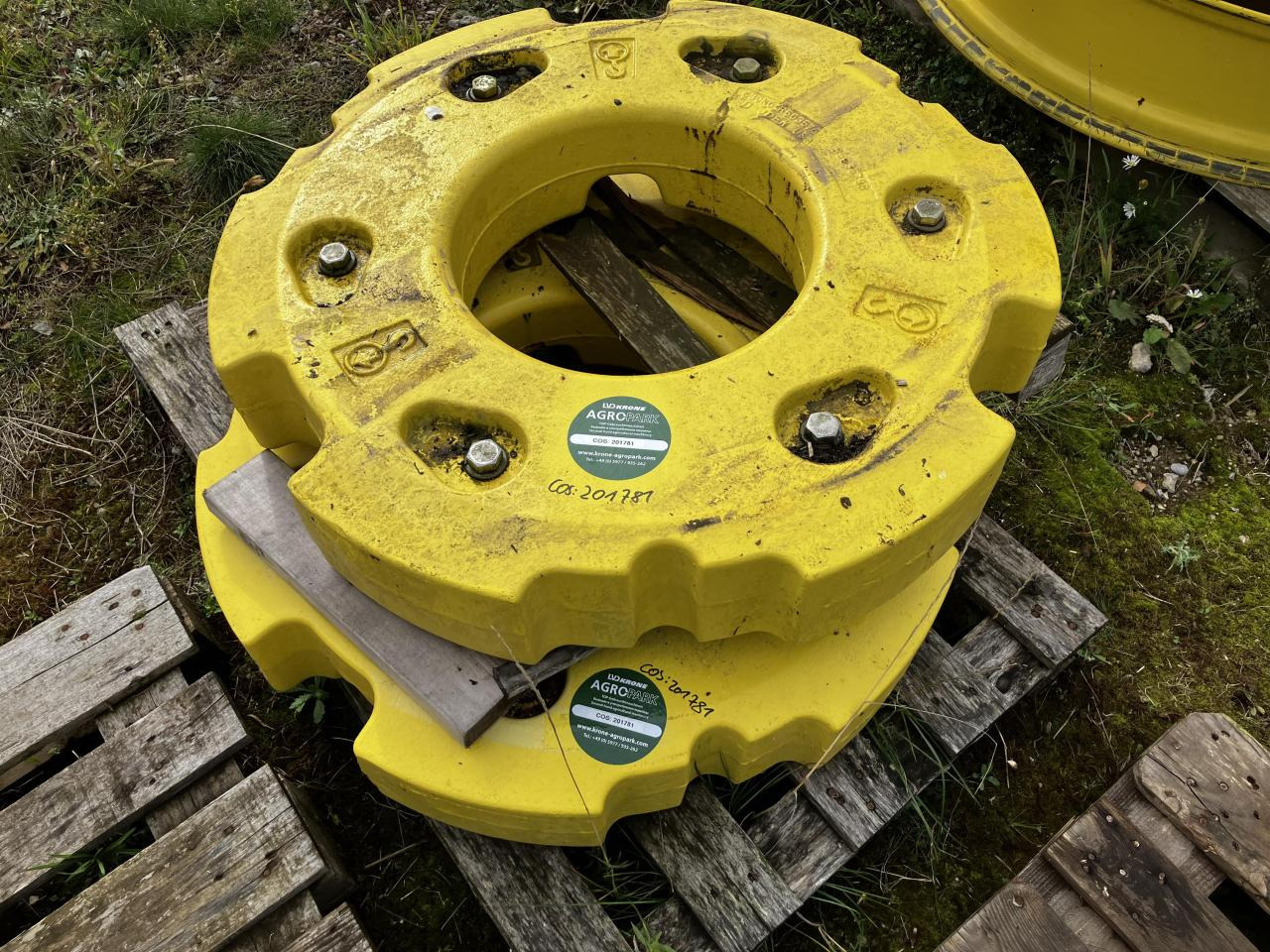 John Deere 70 kg + 530 kg - Spare parts for Agricultural machinery: picture 3 John Deere 70 kg + 530 kg - Spare parts for Agricultural machinery: picture 3