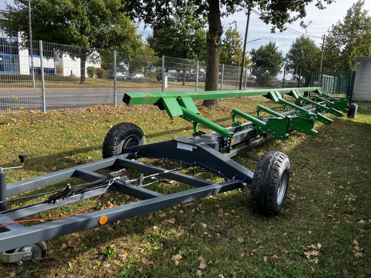 TAM Leguan Quattro 45ft - Grain header: picture 1 TAM Leguan Quattro 45ft - Grain header: picture 1