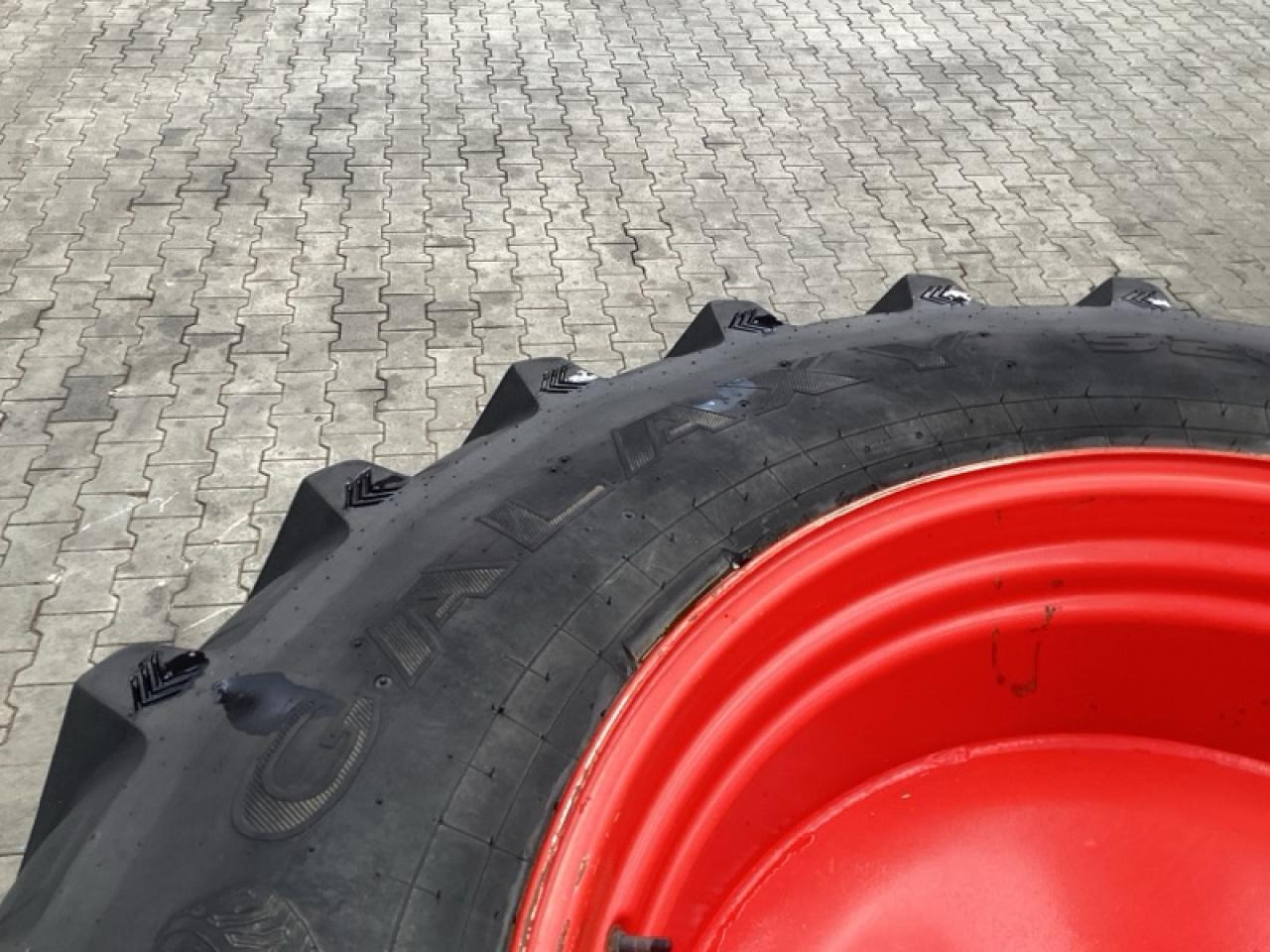 Tire for Agricultural machinery UNBEKANNT 420R38 & 20.8R46: picture 8