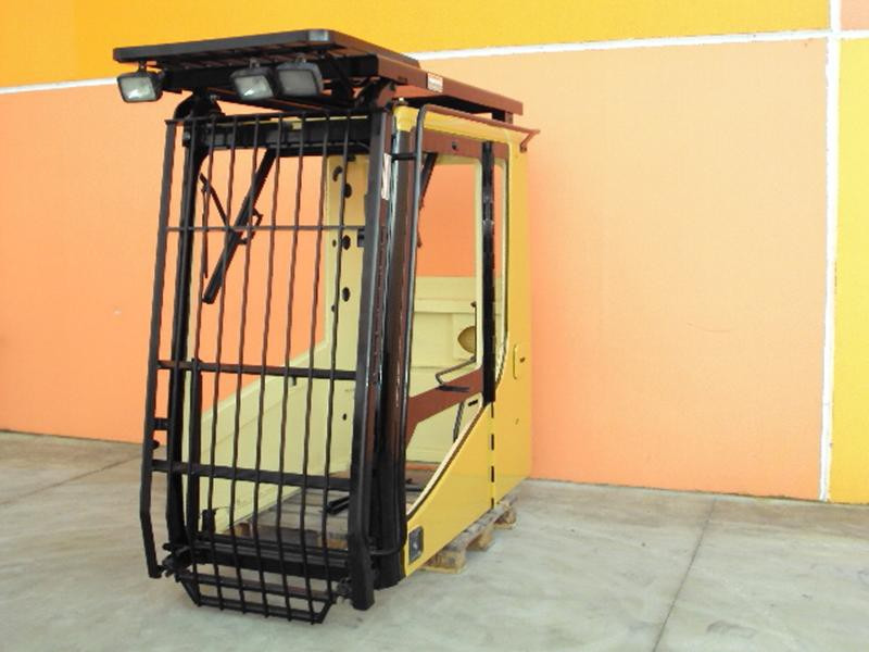Cab CATERPILLAR 385B 155-1166 - Cab for Construction machinery: picture 3 Cab CATERPILLAR 385B 155-1166 - Cab for Construction machinery: picture 3