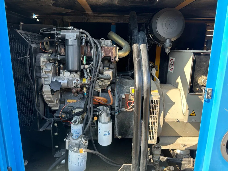 Atlas-Copco QAS 60 Perkins Stamford 60 kVA Silent Rental generatorset - Generator set: picture 4 Atlas-Copco QAS 60 Perkins Stamford 60 kVA Silent Rental generatorset - Generator set: picture 4