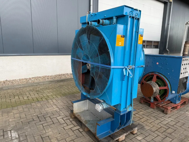 Cummins KTTA 19 G Radiateur Koeler Radiator 700 PK - Engine for Material handling equipment: picture 1 Cummins KTTA 19 G Radiateur Koeler Radiator 700 PK - Engine for Material handling equipment: picture 1