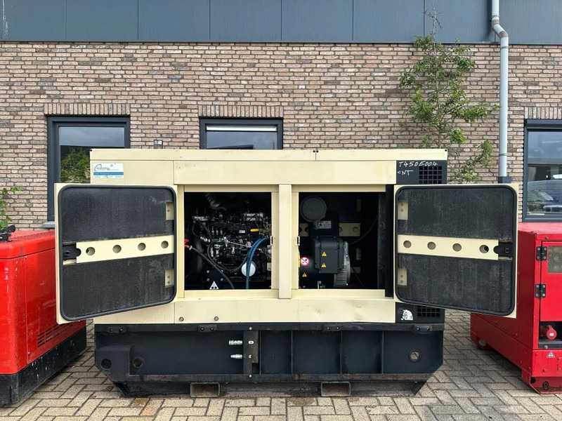 Generator set Doosan G40 Mitsubishi Leroy Somer 40 kVA Silent Rental generatorset: picture 9