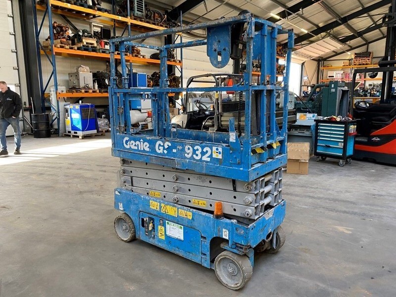 Genie GS 1932 Elektrische Schaarhoogwerker 7.8 meter werkhoogte 538 uur ! - Scissor lift: picture 1 Genie GS 1932 Elektrische Schaarhoogwerker 7.8 meter werkhoogte 538 uur ! - Scissor lift: picture 1
