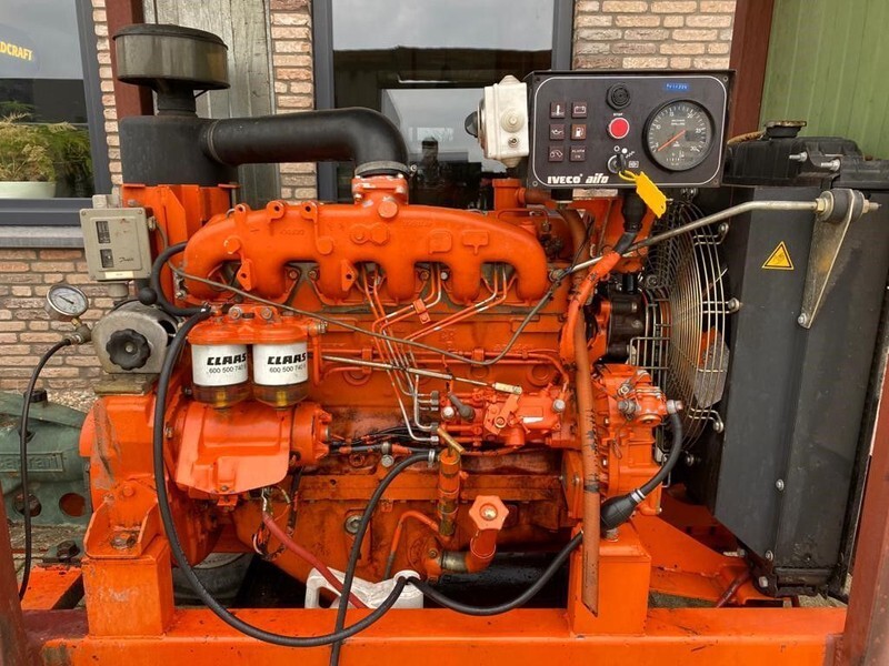 Iveco 8061 I 25.00 Waterpomp Caprari 144 m3 / h 12 Bar Mobiele Beregenings pompset - Water pump: picture 4 Iveco 8061 I 25.00 Waterpomp Caprari 144 m3 / h 12 Bar Mobiele Beregenings pompset - Water pump: picture 4