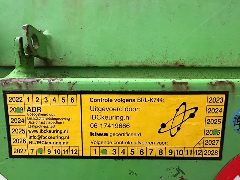 Storage tank Kiwa IBC Steenbergen 2000 liter Dieseltank met handpomp Milieutank: picture 10