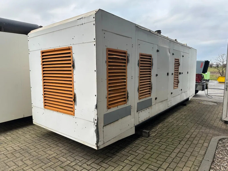 Perkins 4006-23TAG3A Stamford 900 kVA Silent generatorset - Generator set: picture 1 Perkins 4006-23TAG3A Stamford 900 kVA Silent generatorset - Generator set: picture 1
