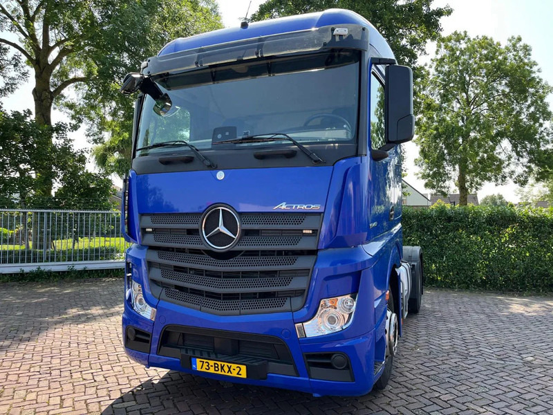 Mercedes-Benz Actros 1940 - Tractor unit: picture 4 Mercedes-Benz Actros 1940 - Tractor unit: picture 4