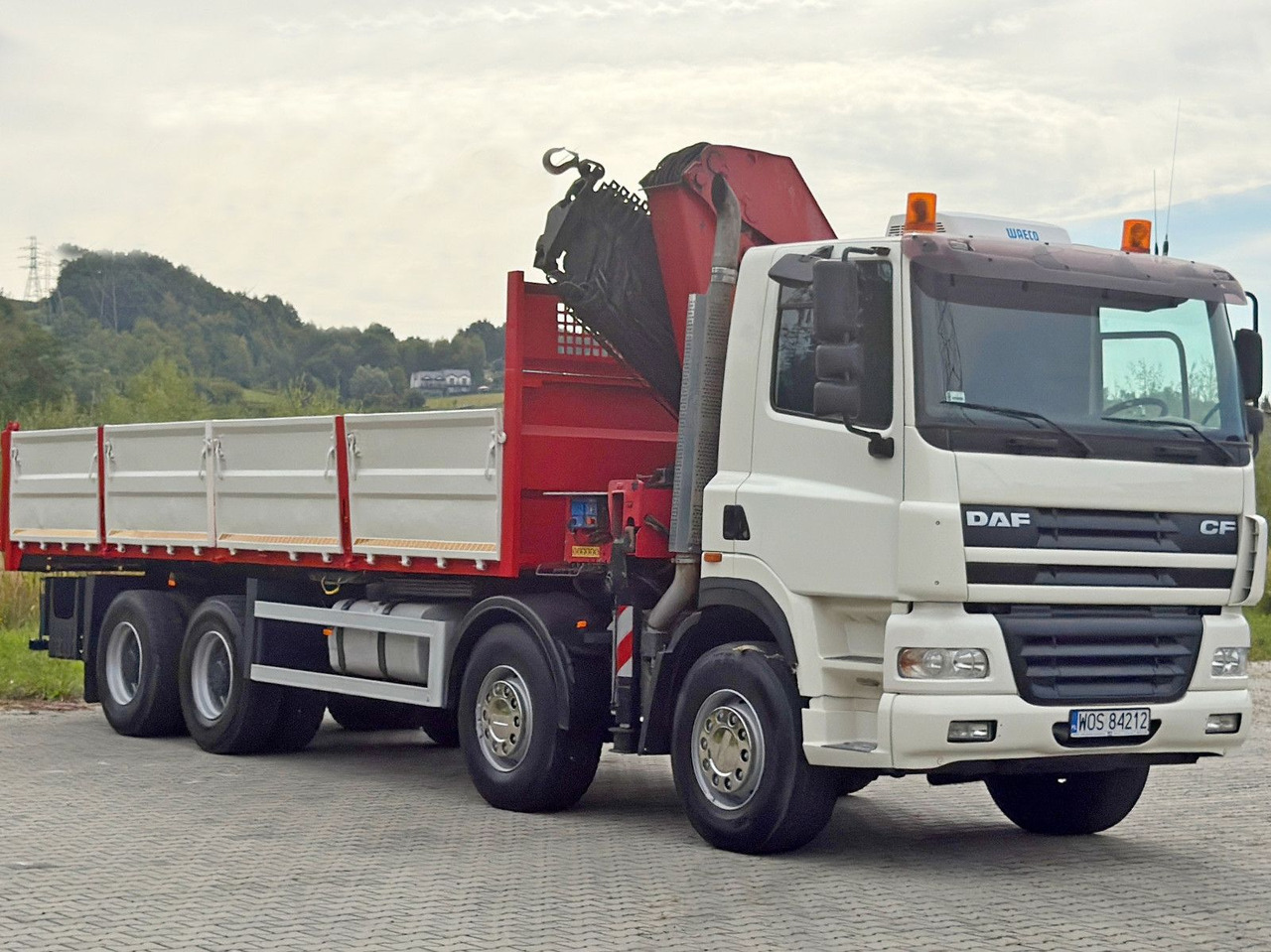 DAF CF 85.380 * HMF 2823 K6 (B3) + FUNK * 8x4 * TOP - Crane truck: picture 4 DAF CF 85.380 * HMF 2823 K6 (B3) + FUNK * 8x4 * TOP - Crane truck: picture 4