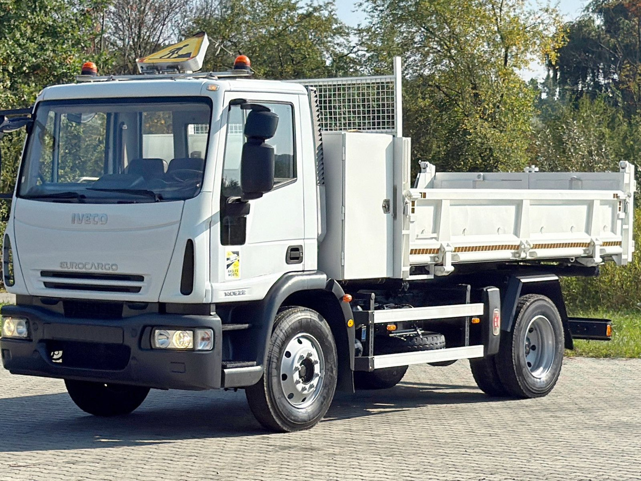 Iveco EUROCARGO 140E22* KIPPER 5,00 m* TOPZUSTAND - Tipper: picture 5 Iveco EUROCARGO 140E22* KIPPER 5,00 m* TOPZUSTAND - Tipper: picture 5