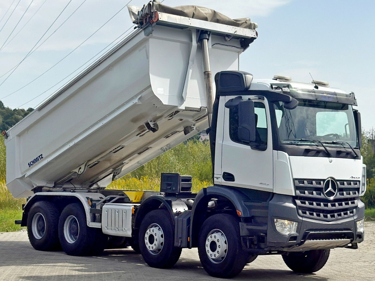 Mercedes-Benz AROCS 4142* KIPPER / 8x4 * TOPZUSTAND - Tipper: picture 3 Mercedes-Benz AROCS 4142* KIPPER / 8x4 * TOPZUSTAND - Tipper: picture 3