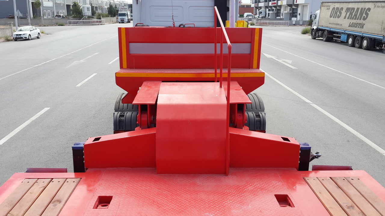 LIDER 2024 model new from MANUFACTURER COMPANY Ready in stock - Low loader semi-trailer: picture 2 LIDER 2024 model new from MANUFACTURER COMPANY Ready in stock - Low loader semi-trailer: picture 2
