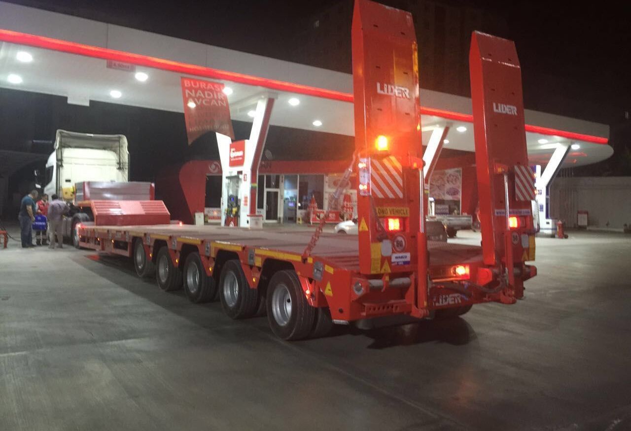 LIDER 2025 NEW DIRECTLY FROM MANUFACTURER COMPANY AVAILABLE IN STOCK - Low loader semi-trailer: picture 3 LIDER 2025 NEW DIRECTLY FROM MANUFACTURER COMPANY AVAILABLE IN STOCK - Low loader semi-trailer: picture 3