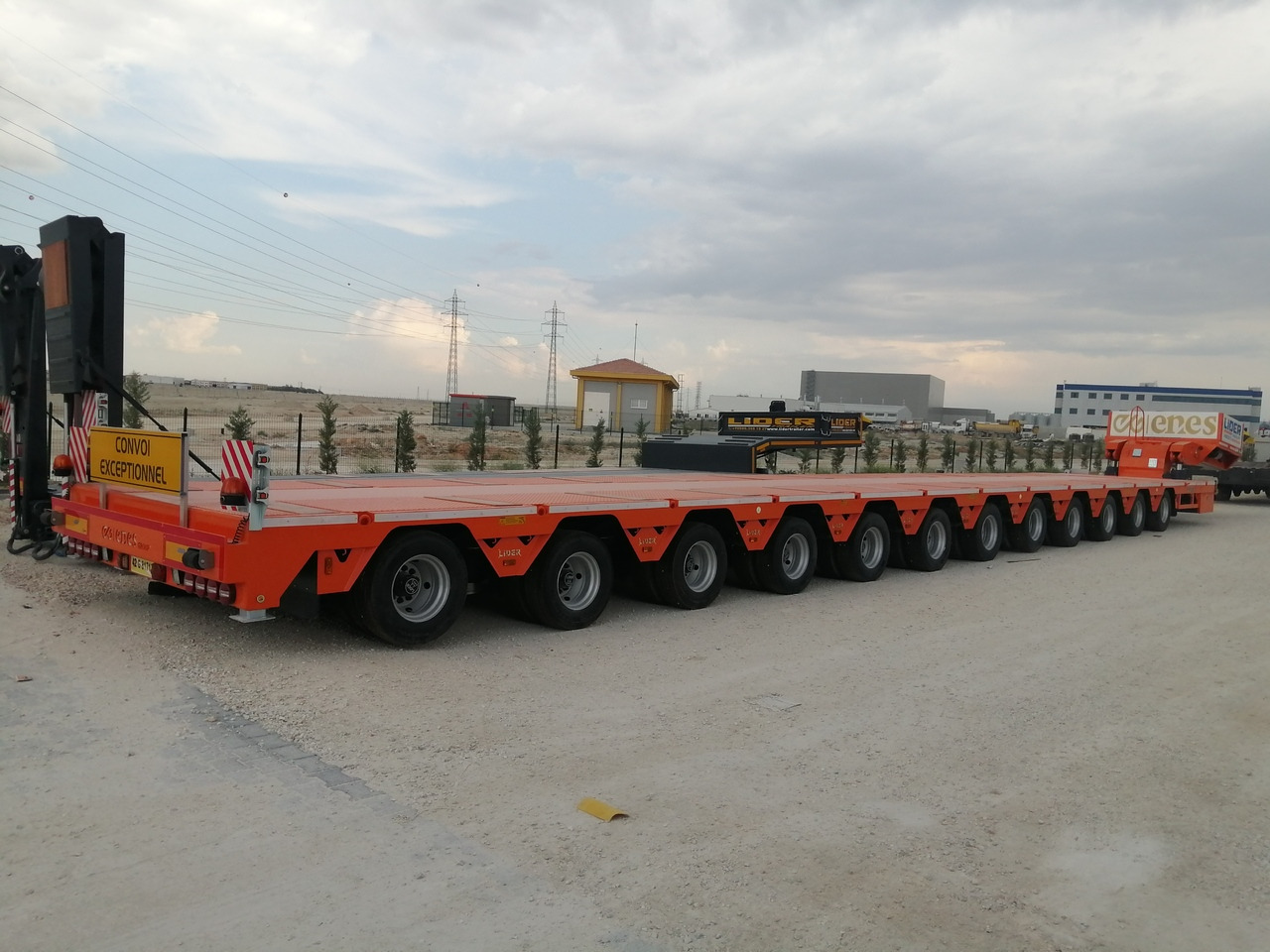 LIDER LIDER NEW 2025 MODEL Lowbed - Low loader semi-trailer: picture 4 LIDER LIDER NEW 2025 MODEL Lowbed - Low loader semi-trailer: picture 4