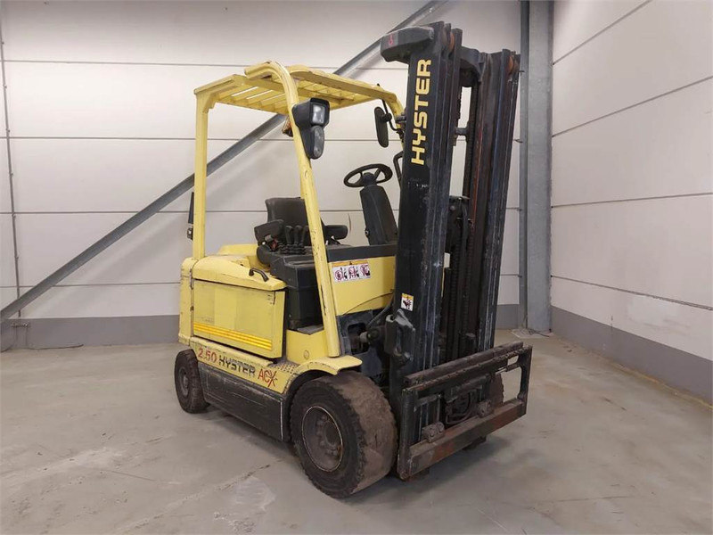 Hyster J2.50XM-717 - Electric forklift: picture 2 Hyster J2.50XM-717 - Electric forklift: picture 2