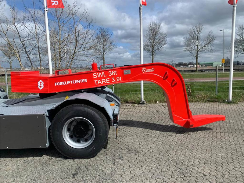 Novatech Gooseneck 36T - Material handling equipment: picture 1 Novatech Gooseneck 36T - Material handling equipment: picture 1
