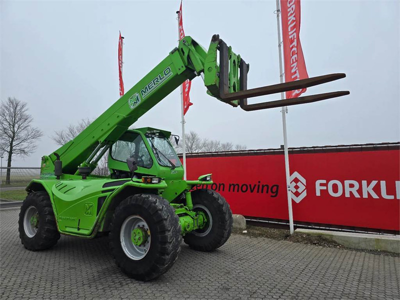 Merlo P 120.10HM - Diesel forklift: picture 3 Merlo P 120.10HM - Diesel forklift: picture 3