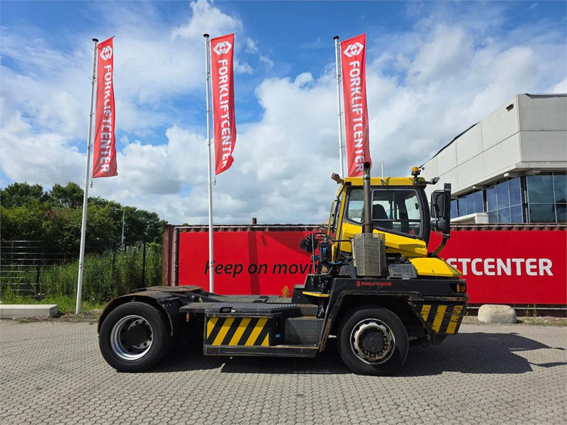 Terberg RT282 4x4 - Terminal tractor: picture 3 Terberg RT282 4x4 - Terminal tractor: picture 3