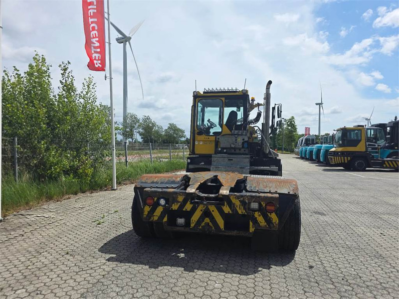 Terberg RT283 4x4 - Terminal tractor: picture 5 Terberg RT283 4x4 - Terminal tractor: picture 5