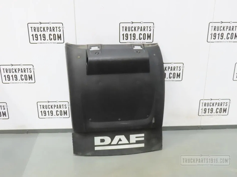 DAF 1892247 Spatbord achter Li. achter DAF - Body and exterior for Truck: picture 1 DAF 1892247 Spatbord achter Li. achter DAF - Body and exterior for Truck: picture 1