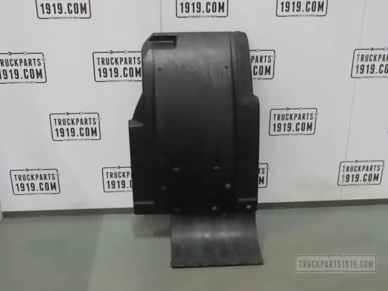 DAF 2042661 Spatbord voor Re. DAF - Body and exterior for Truck: picture 1 DAF 2042661 Spatbord voor Re. DAF - Body and exterior for Truck: picture 1