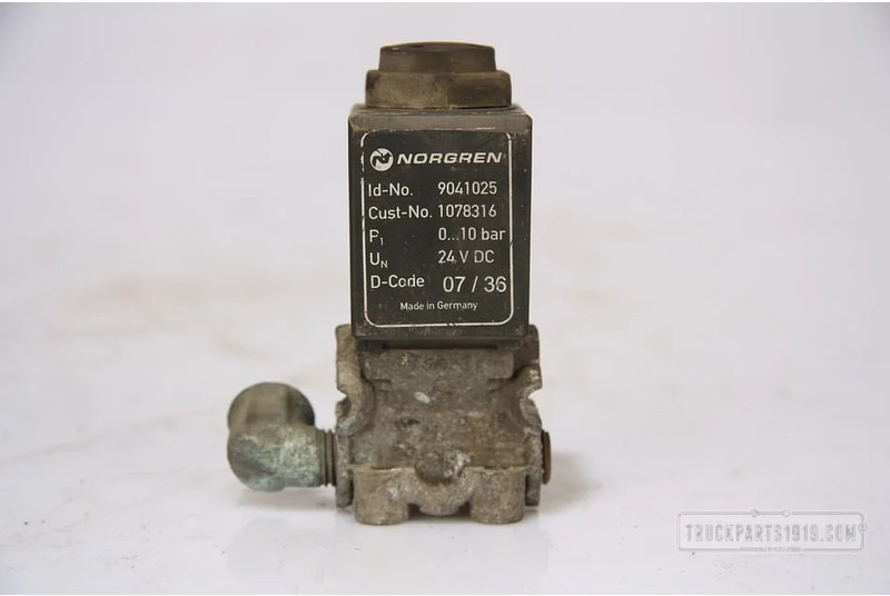 Diversen NORGREN Compressed Air System Volvo Magneetklep Used - Valve for Truck: picture 1 Diversen NORGREN Compressed Air System Volvo Magneetklep Used - Valve for Truck: picture 1