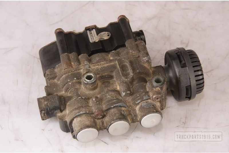MAN Compressed Air System ECAS magneetventiel - Valve for Truck: picture 1 MAN Compressed Air System ECAS magneetventiel - Valve for Truck: picture 1