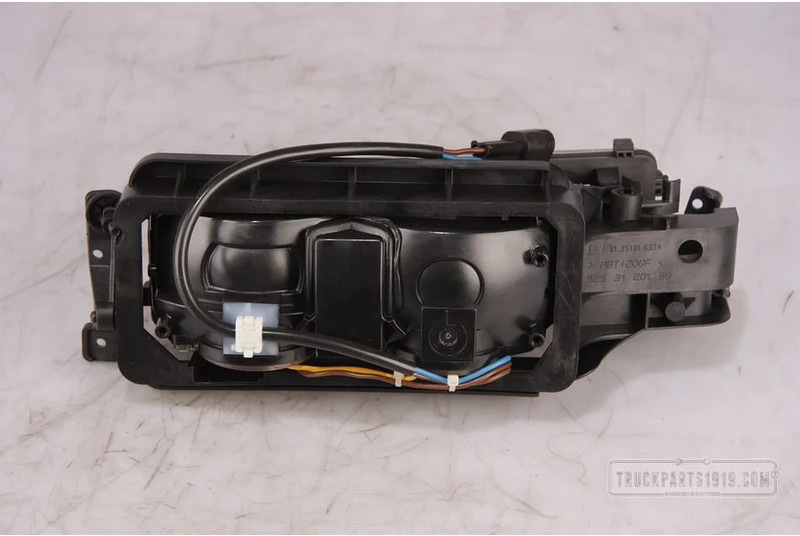 MAN F2000 Lighting Mistlamp - Fog light for Truck: picture 2 MAN F2000 Lighting Mistlamp - Fog light for Truck: picture 2