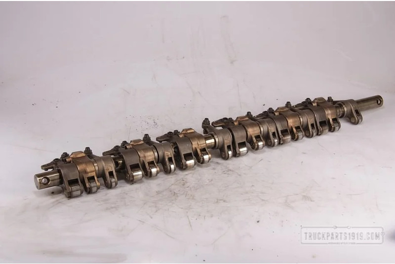 Mercedes-Benz Engines & Parts Tuimelaarsas uitlaat MB OM471 - Cylinder head for Truck: picture 1 Mercedes-Benz Engines & Parts Tuimelaarsas uitlaat MB OM471 - Cylinder head for Truck: picture 1