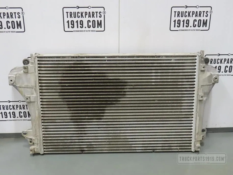 Scania 2587826 Interkoeler - Radiator for Truck: picture 2 Scania 2587826 Interkoeler - Radiator for Truck: picture 2