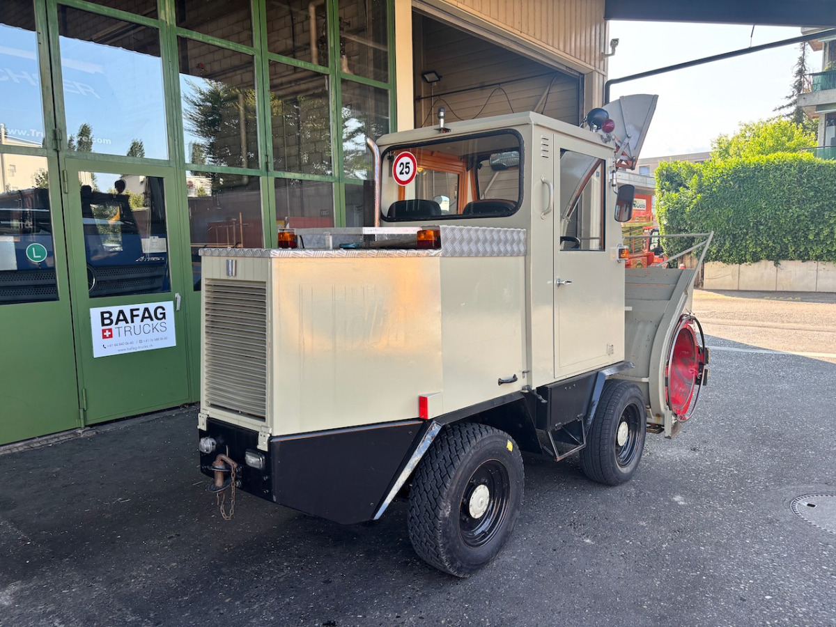 Marke Rolba R200 - Municipal/ Special vehicle: picture 5 Marke Rolba R200 - Municipal/ Special vehicle: picture 5
