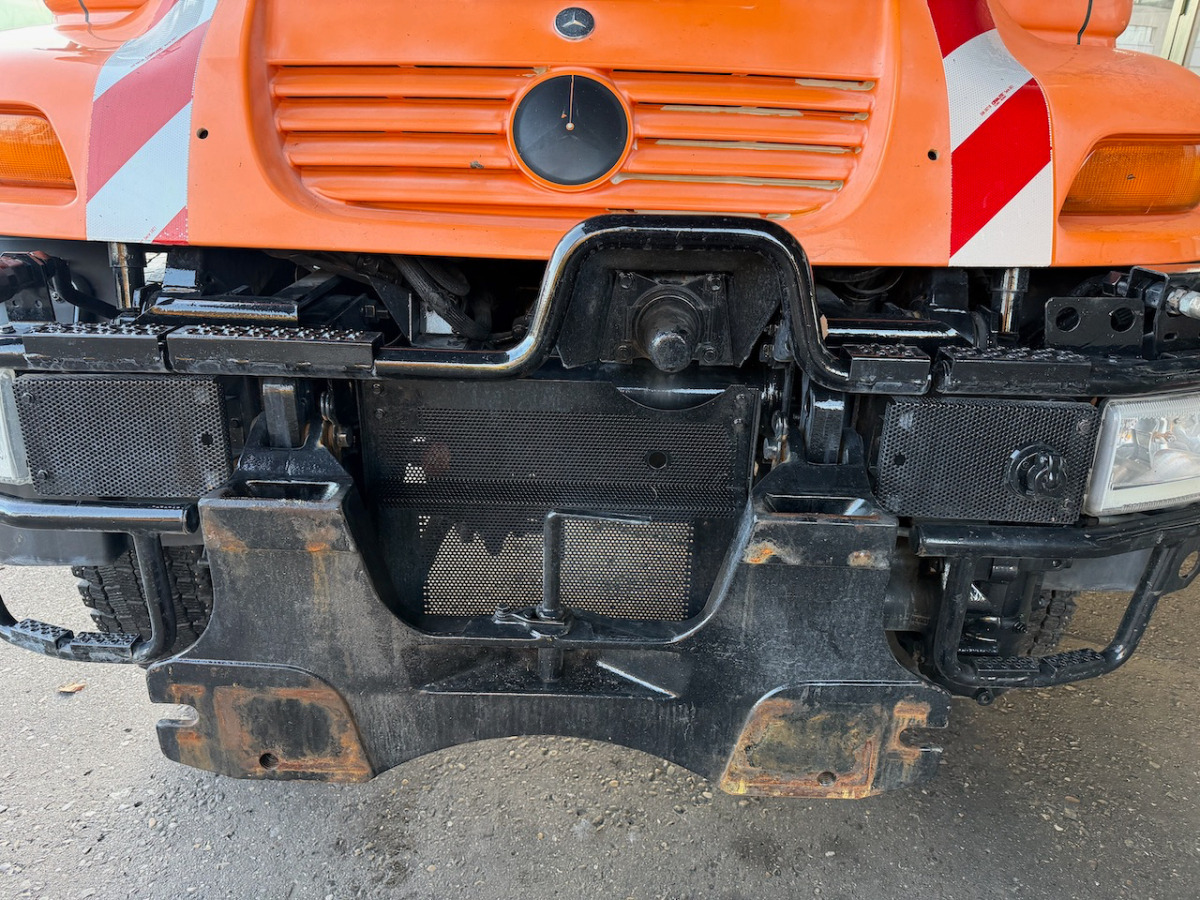 UNIMOG U400 - Municipal/ Special vehicle: picture 5 UNIMOG U400 - Municipal/ Special vehicle: picture 5