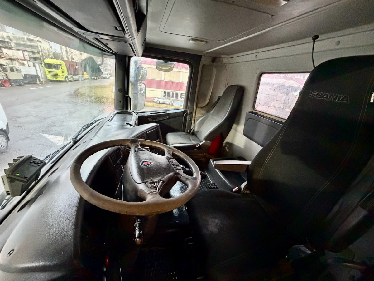 SCANIA R450 - Hook lift truck: picture 4 SCANIA R450 - Hook lift truck: picture 4