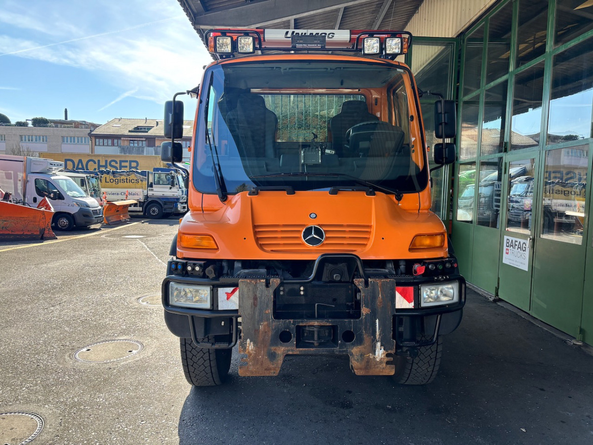 UNIMOG U400 - Tipper: picture 3 UNIMOG U400 - Tipper: picture 3