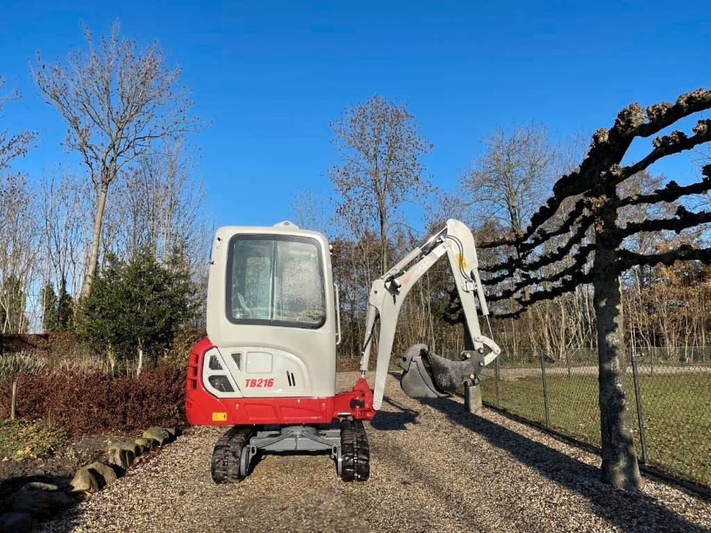 TAKEUCHI TB216 - Mini excavator: picture 4 TAKEUCHI TB216 - Mini excavator: picture 4