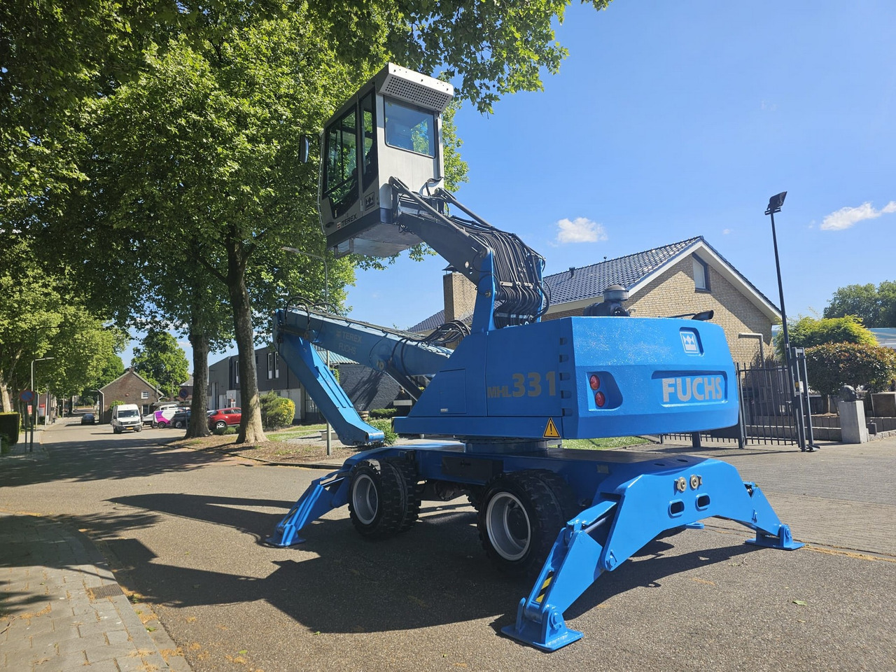 Fuchs MHL 331 Material Handler - Waste/ Industry handler: picture 4 Fuchs MHL 331 Material Handler - Waste/ Industry handler: picture 4
