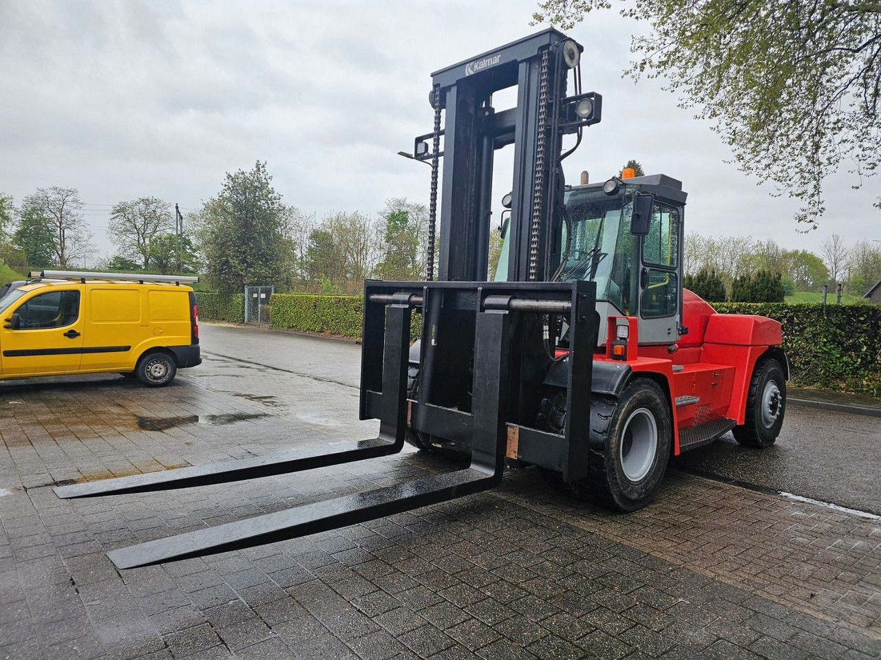 Kalmar DCE 160-6 Diesel - Diesel forklift: picture 3 Kalmar DCE 160-6 Diesel - Diesel forklift: picture 3
