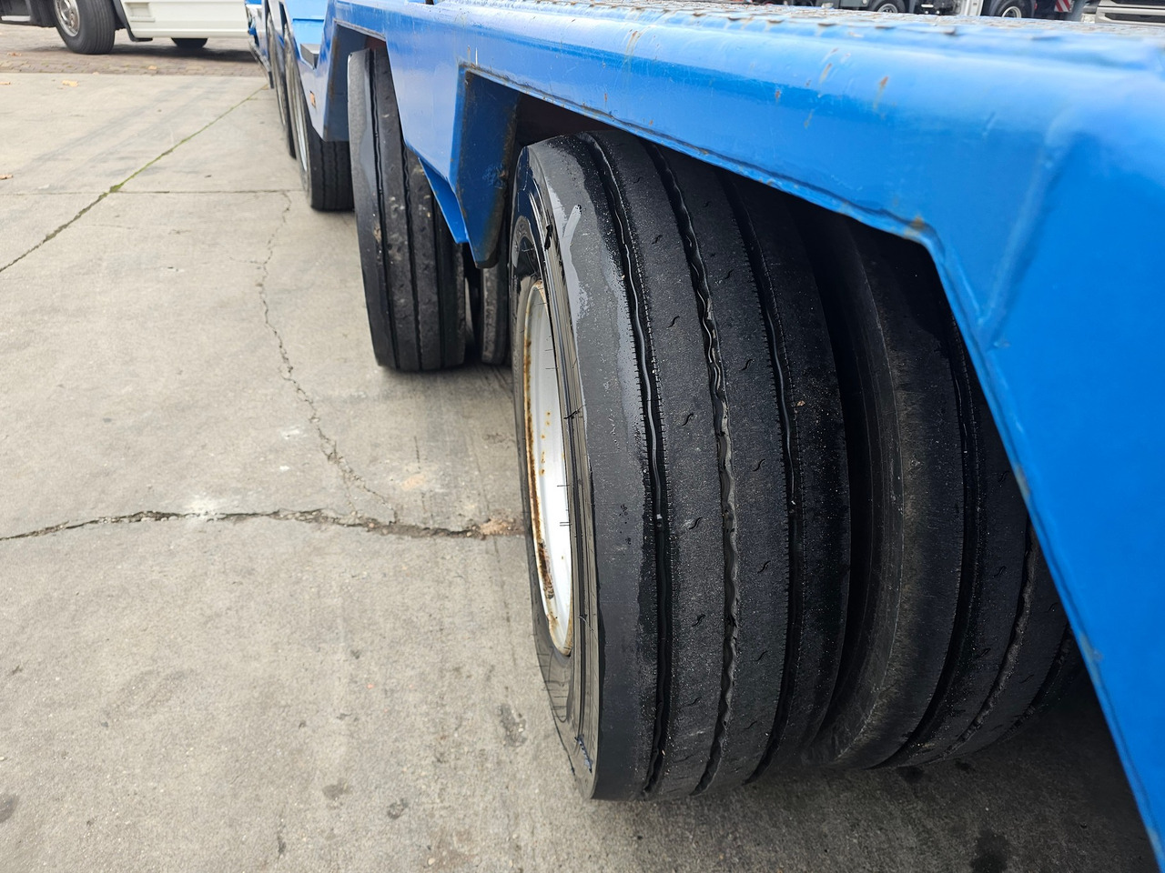 Low loader semi-trailer Langendorf SATUE 40-48: picture 11