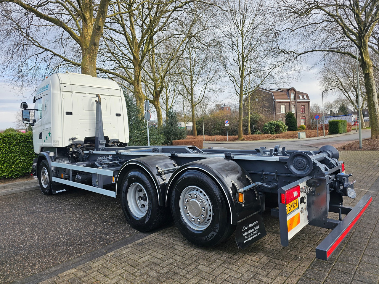 Scania R490 Highline 6x2 - Hook lift truck: picture 2 Scania R490 Highline 6x2 - Hook lift truck: picture 2