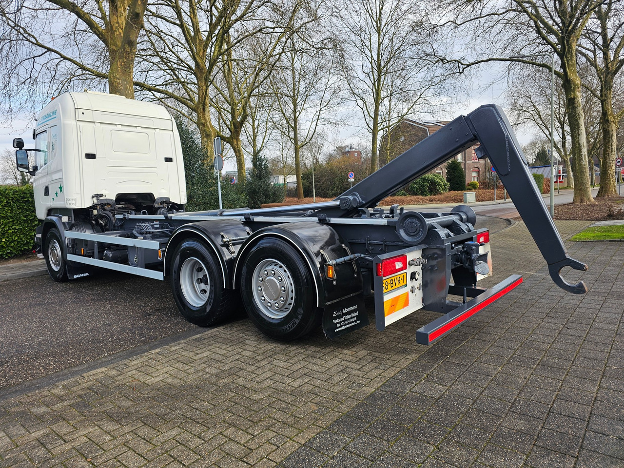Scania R490 Highline 6x2 - Hook lift truck: picture 4 Scania R490 Highline 6x2 - Hook lift truck: picture 4