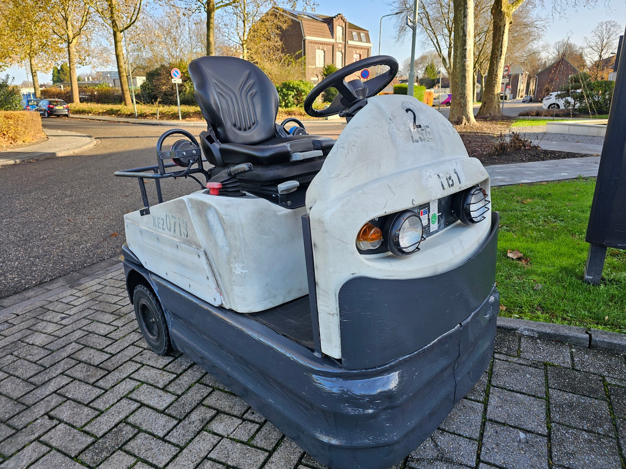 Still R06 Electro - Tow tractor: picture 5 Still R06 Electro - Tow tractor: picture 5