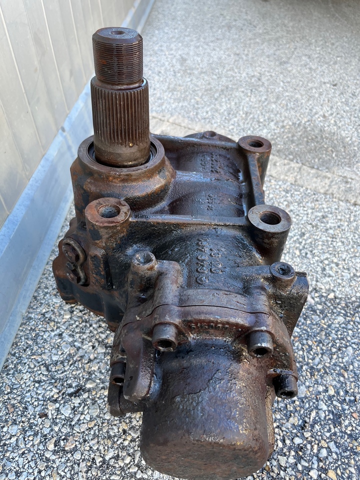 MERCEDES LS8 - Steering gear for Truck: picture 3 MERCEDES LS8 - Steering gear for Truck: picture 3
